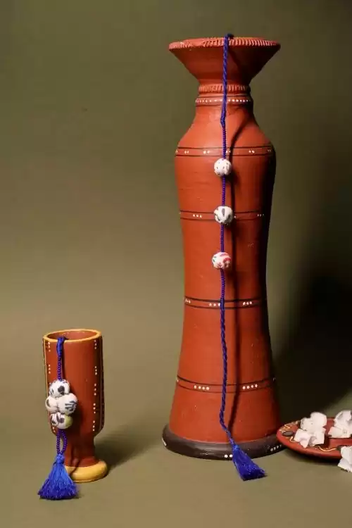 Shewt Potli Rakhi Set